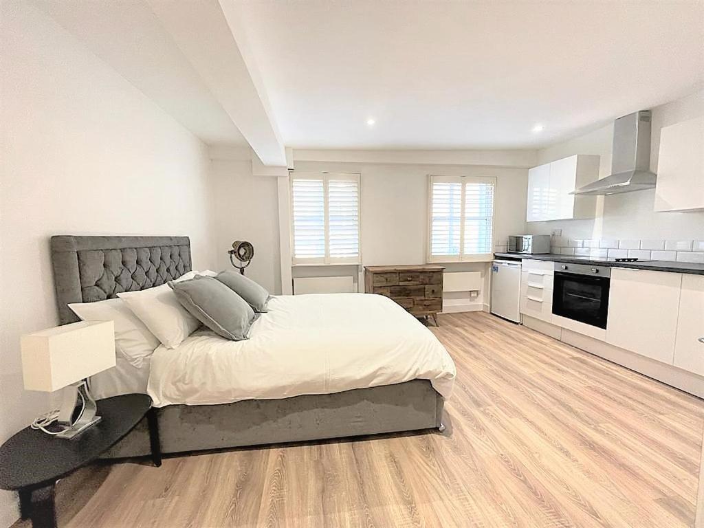 Goodge Street Apartments London Ngoại thất bức ảnh