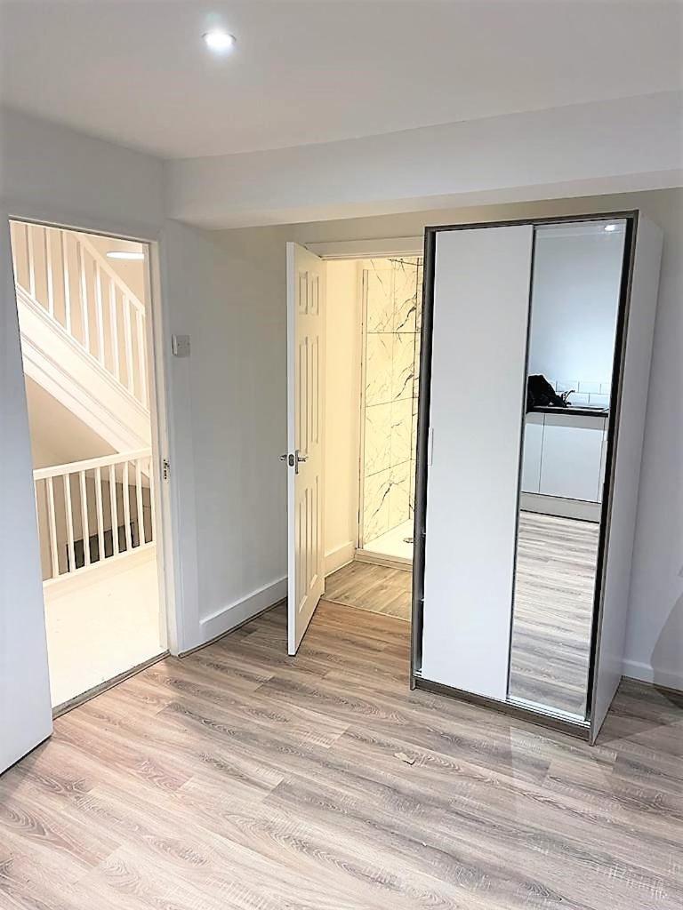 Goodge Street Apartments London Ngoại thất bức ảnh