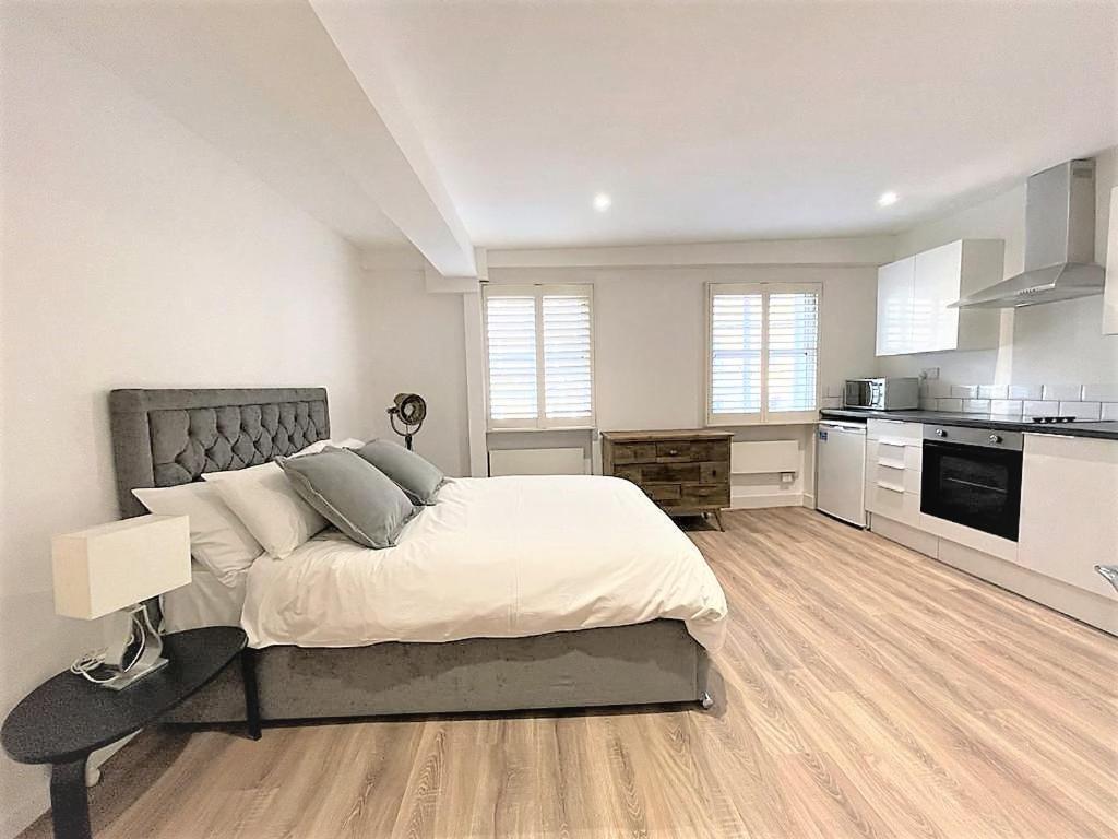 Goodge Street Apartments London Ngoại thất bức ảnh