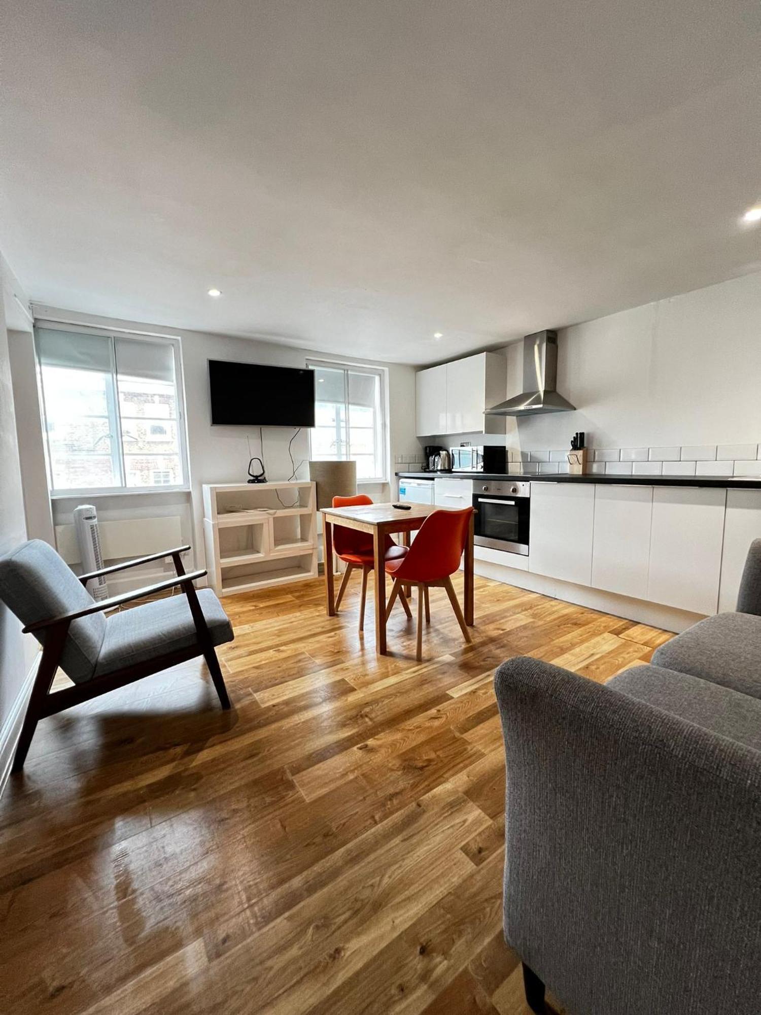 Goodge Street Apartments London Ngoại thất bức ảnh
